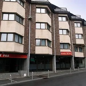 https://apartaments-crest-pas.andorra-la-vella-hotels.net